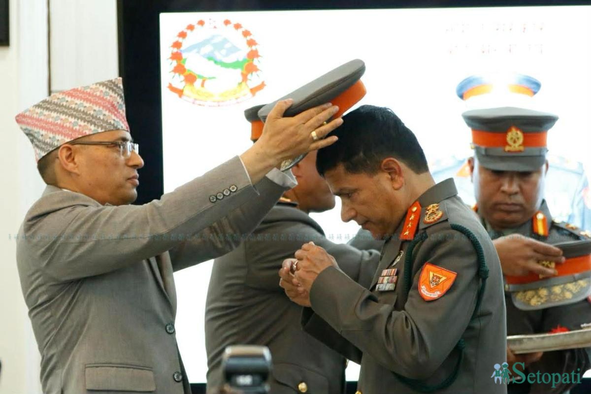 APF-IG-Narayan-Dutta-Poudyal-Insignia-01.jpeg