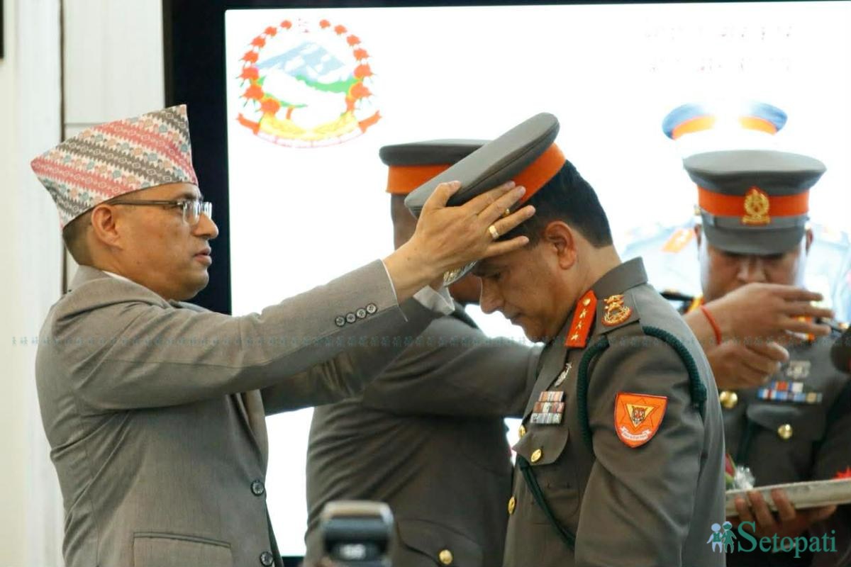 APF-IG-Narayan-Dutta-Poudyal-Insignia-03.jpeg