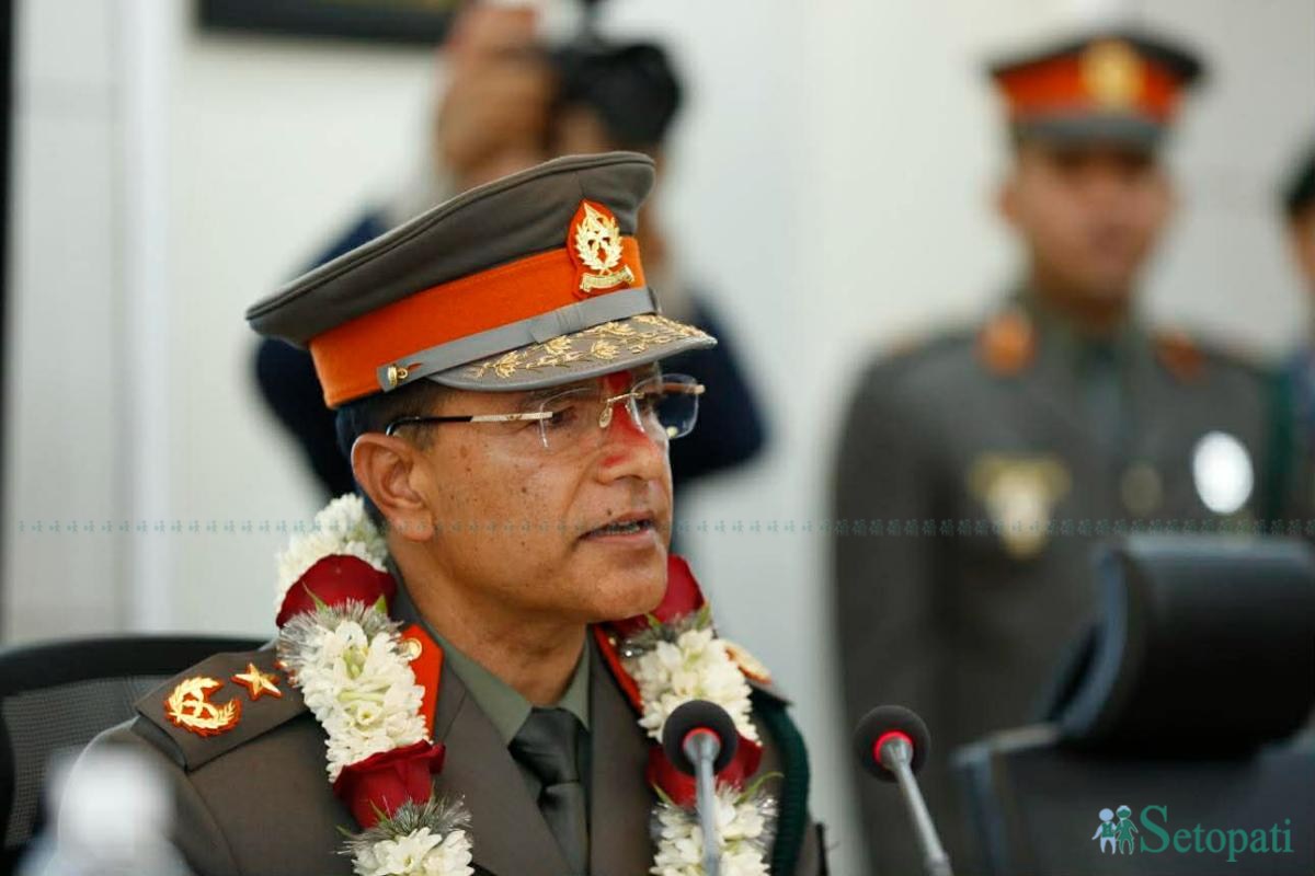 APF-IG-Narayan-Dutta-Poudyal-Insignia-10.jpeg