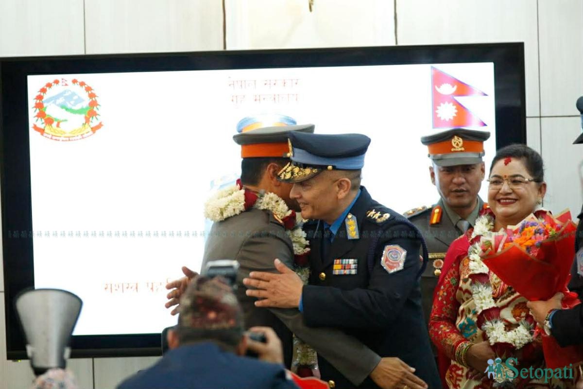 APF-IG-Narayan-Dutta-Poudyal-Insignia-16.jpeg
