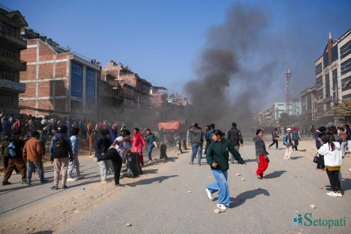 Banepa-Accident-Protest-03.jpeg