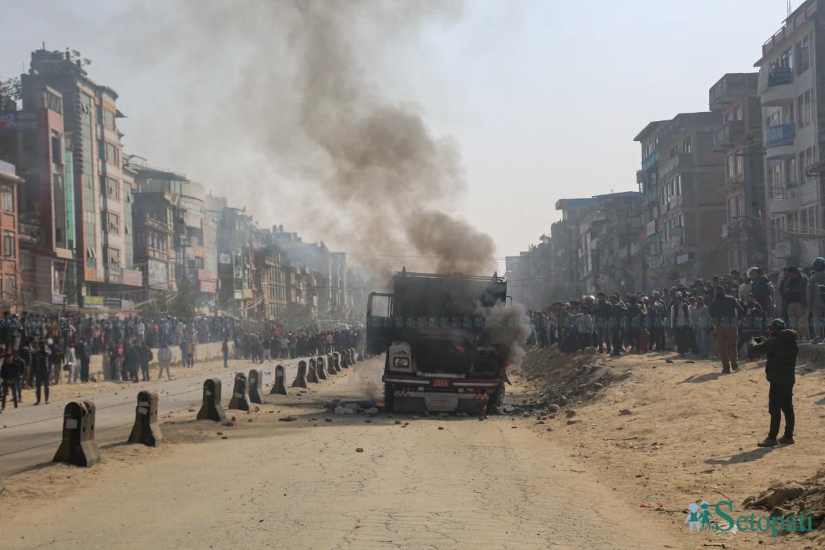 Banepa-Accident-Protest-09.jpeg