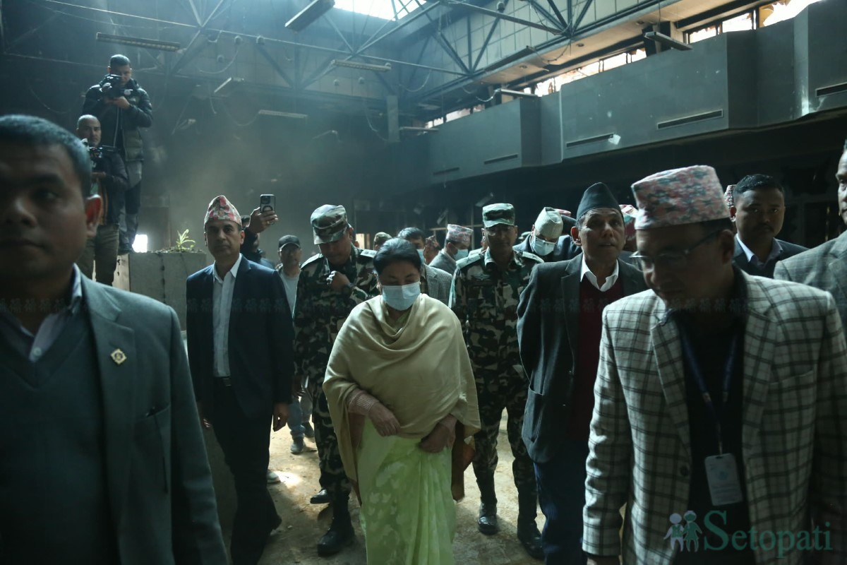Bidya-Bhandari-Parliament-Inspection-16.jpg
