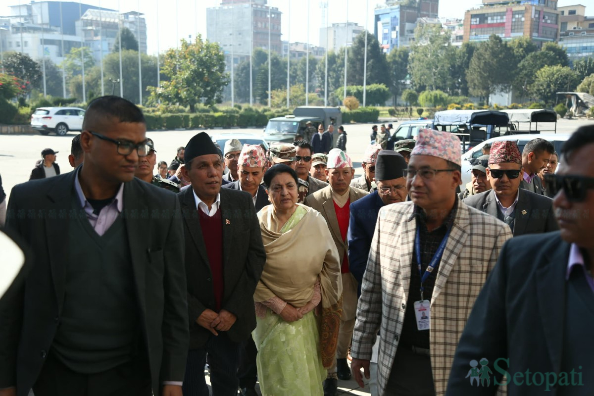 Bidya-Bhandari-Parliament-Inspection-19.jpg