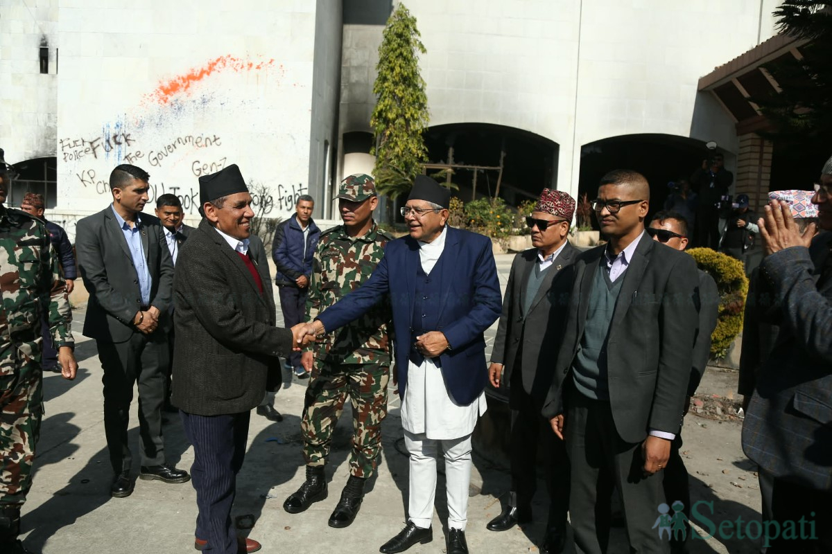 Bidya-Bhandari-Parliament-Inspection-21.jpg