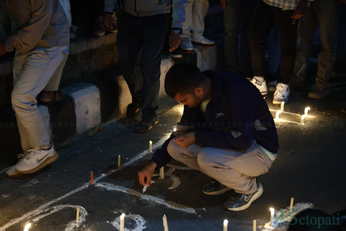 Bipin-Joshi-Candlelight-Vigil-01.jpg
