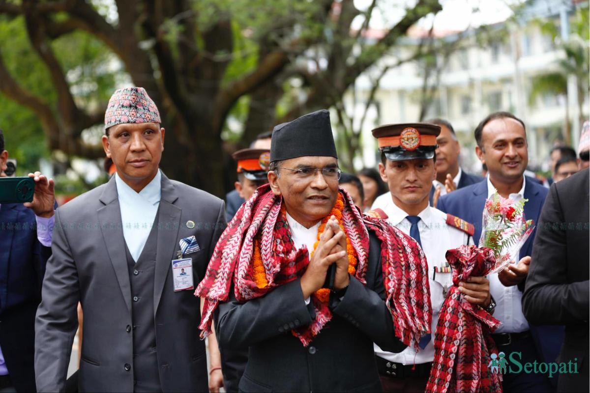 Biswo-Poudel-Takes-Office-08.jpeg