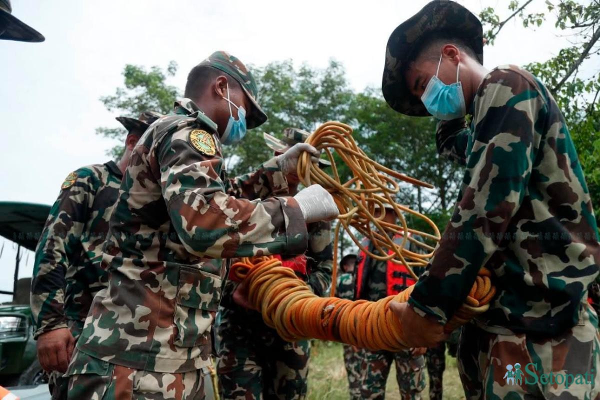 Chitwan-Army-Search-01.jpeg