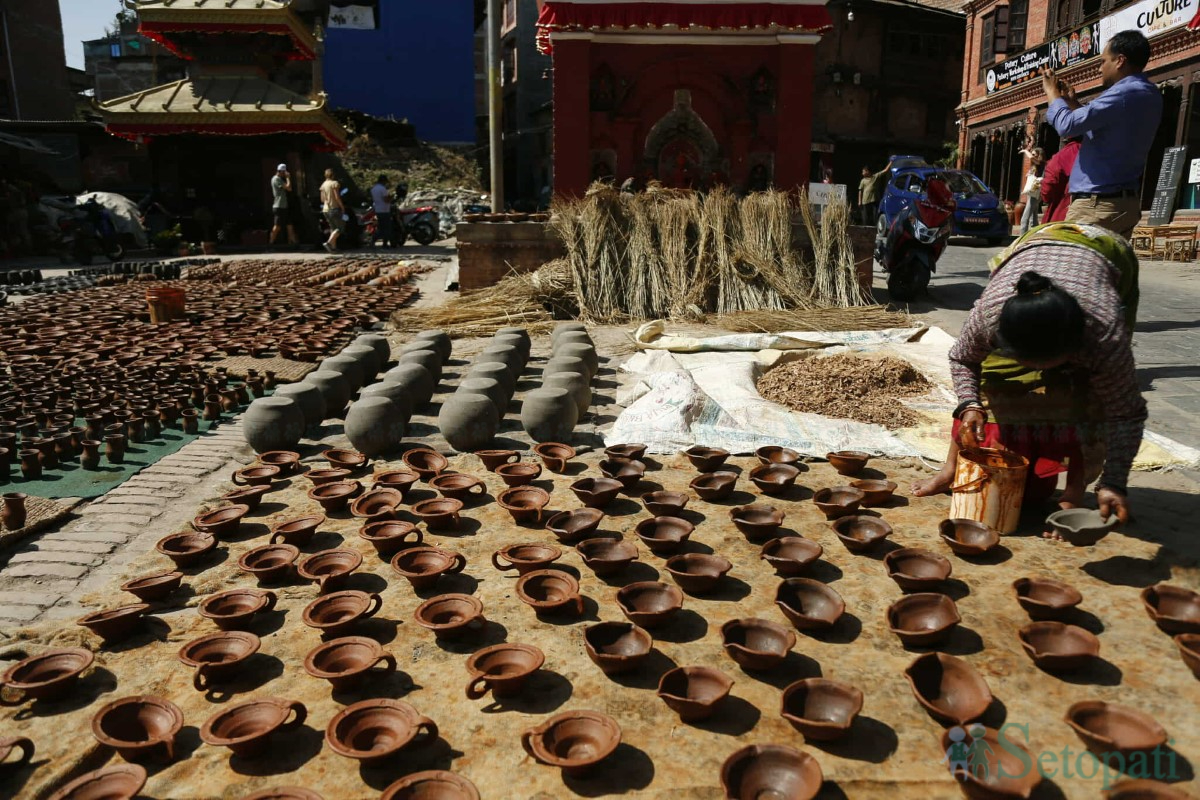 Clay-Lamps-Bhaktapur-14.jpg