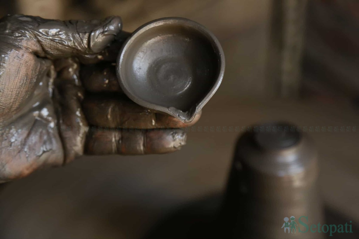 Clay-Lamps-Bhaktapur-16.jpg