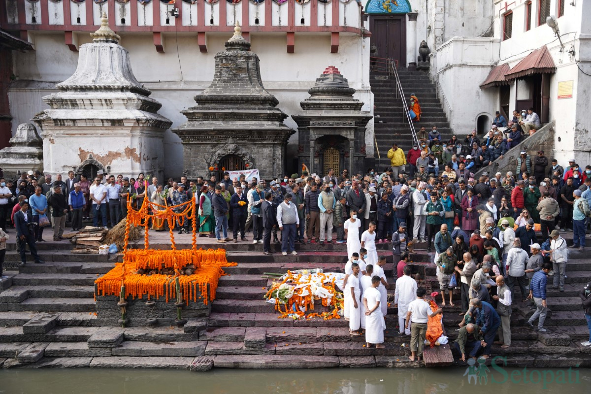 Daman-Nath-Dhungana-Cremation-01.jpg