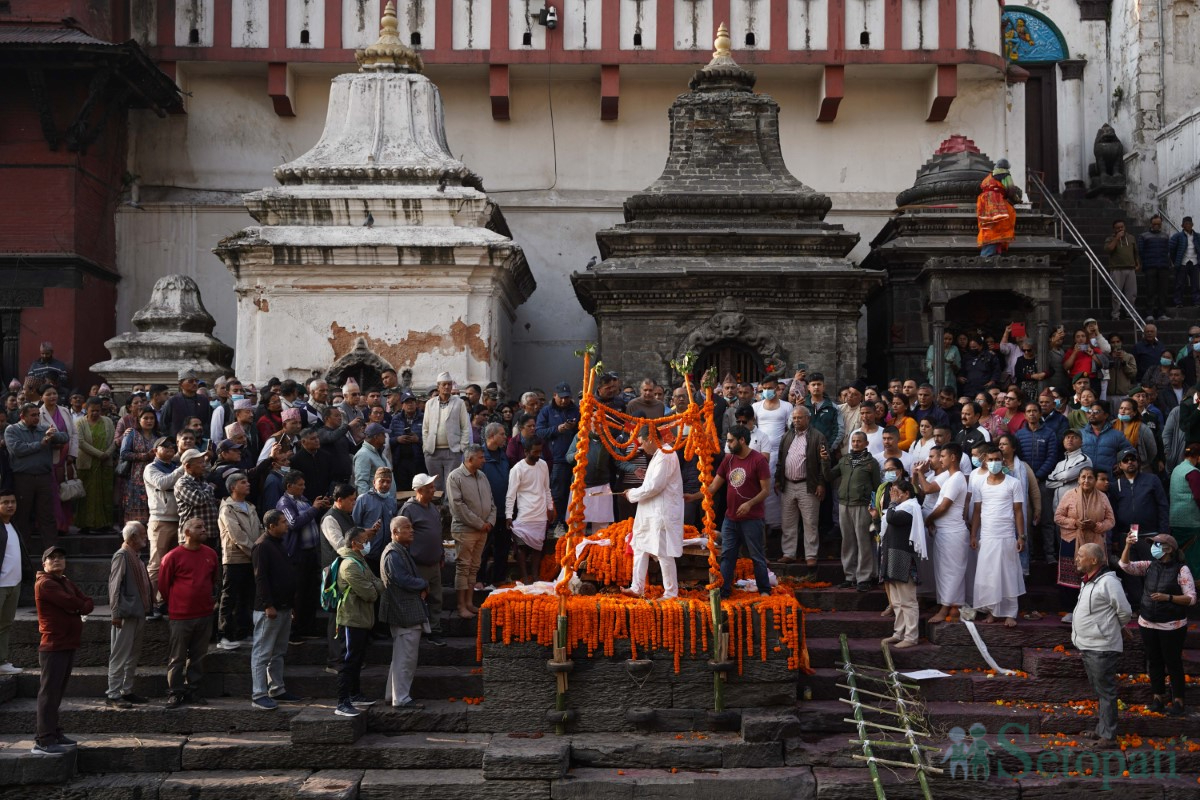 Daman-Nath-Dhungana-Cremation-04.jpg