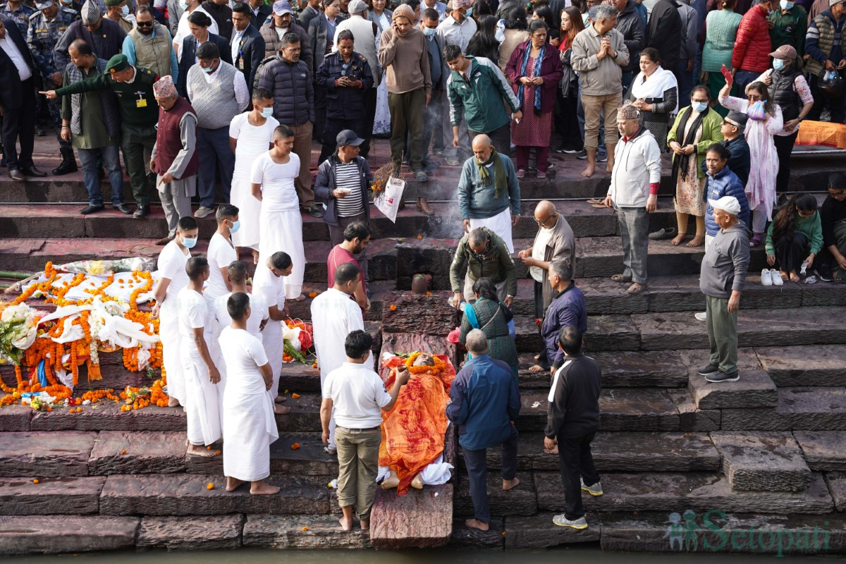 Daman-Nath-Dhungana-Cremation-06.jpg