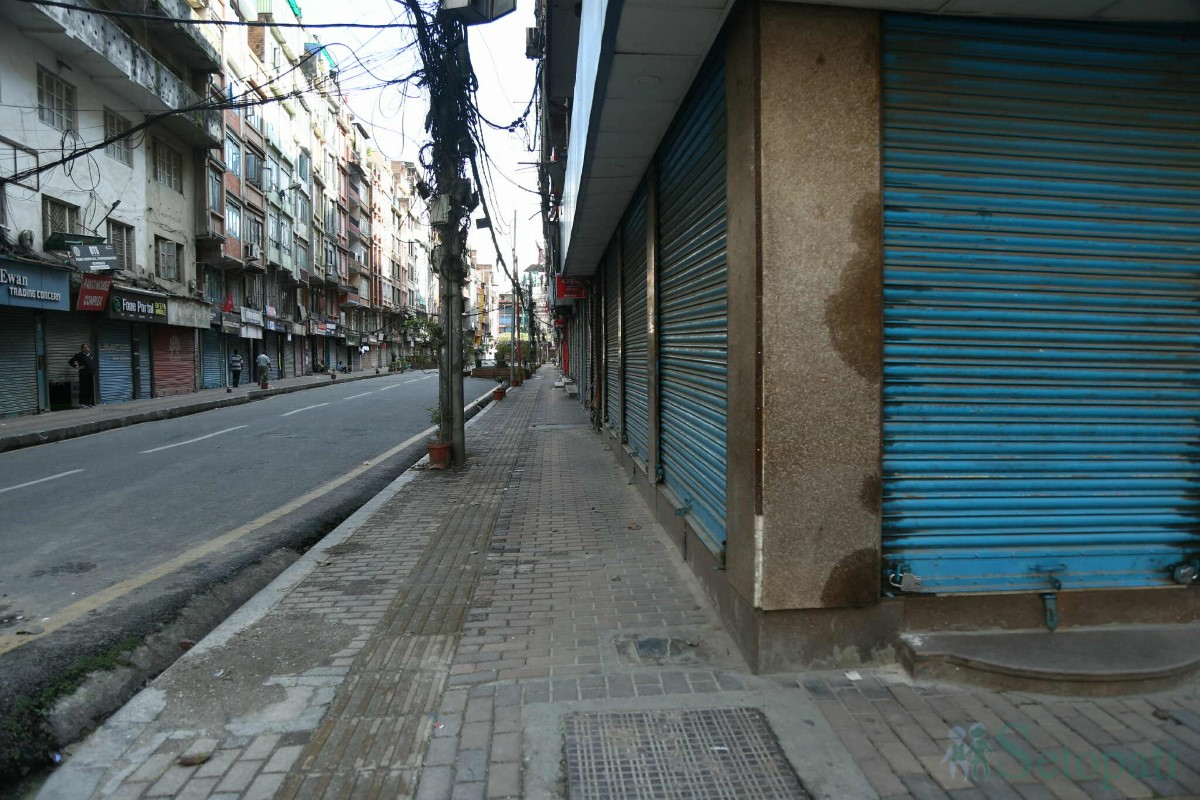 Deserted-New-Road-05.jpg