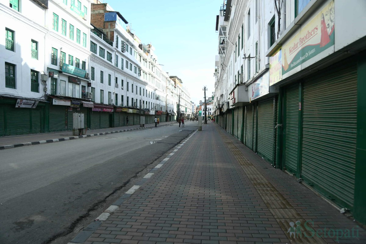 Deserted-New-Road-12.jpg
