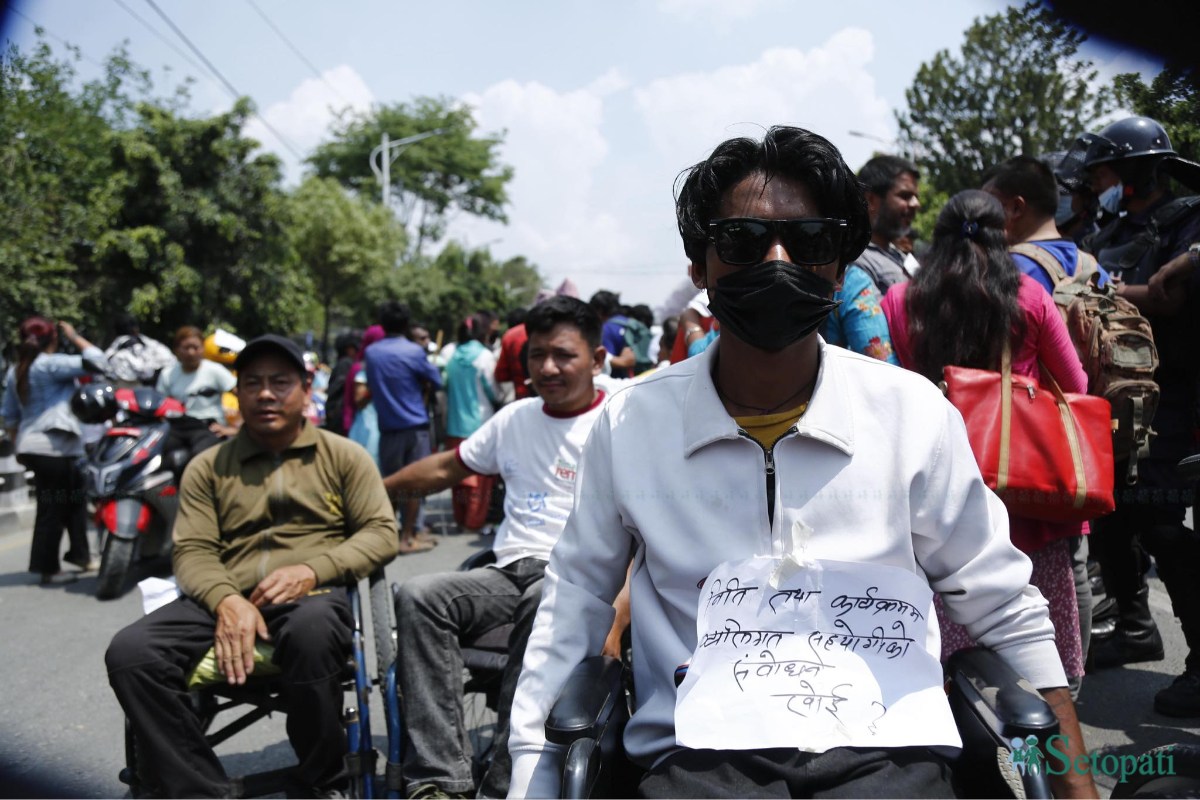 Differently-Abled-Protest-05.jpeg