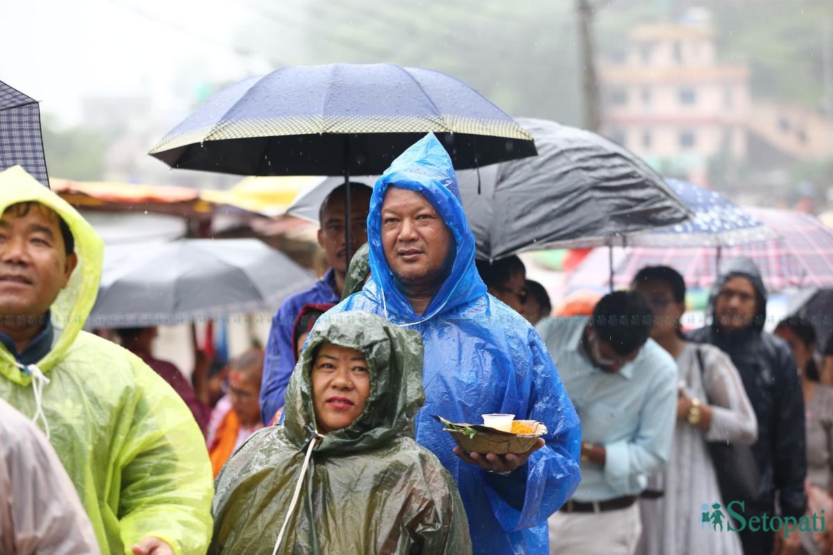 Doleshwar-Devotees-01.jpeg