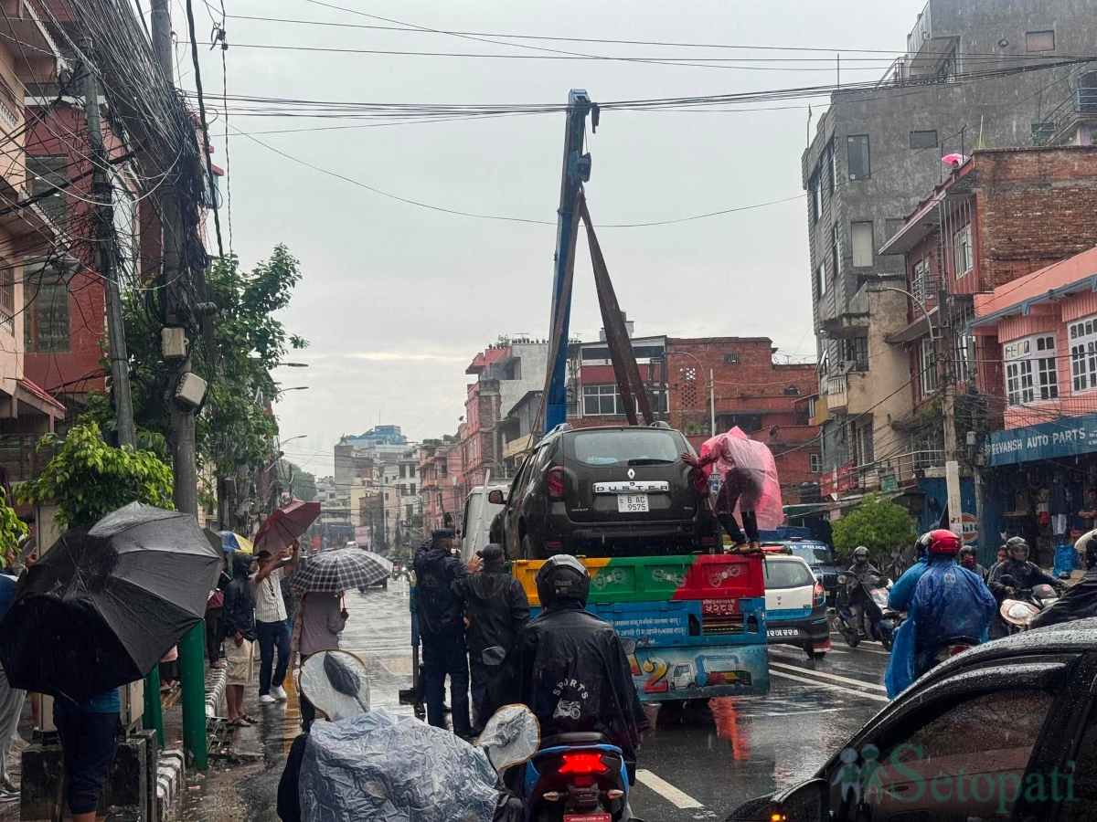Gagan-Thapa-Home-Vehicle-Removal-02.jpg