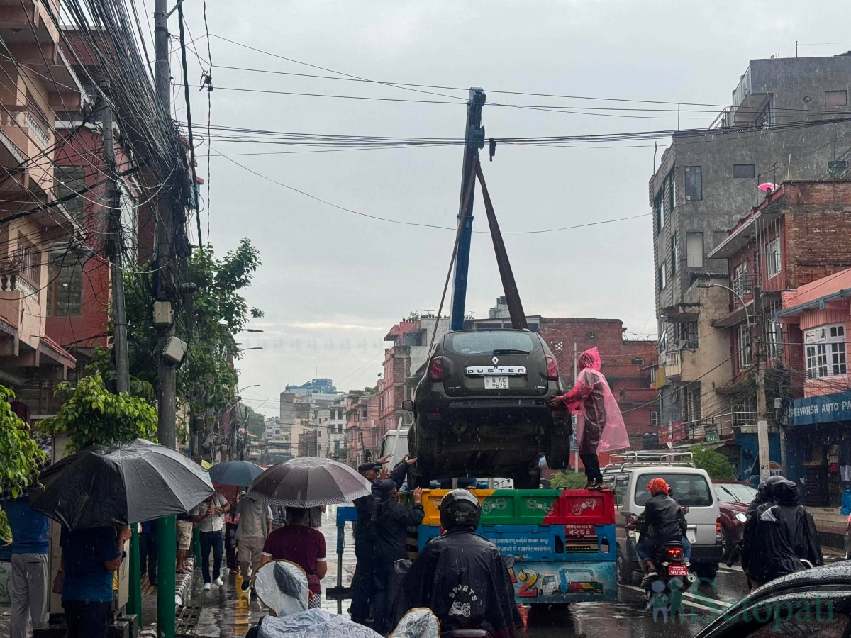 Gagan-Thapa-Home-Vehicle-Removal-04.jpg