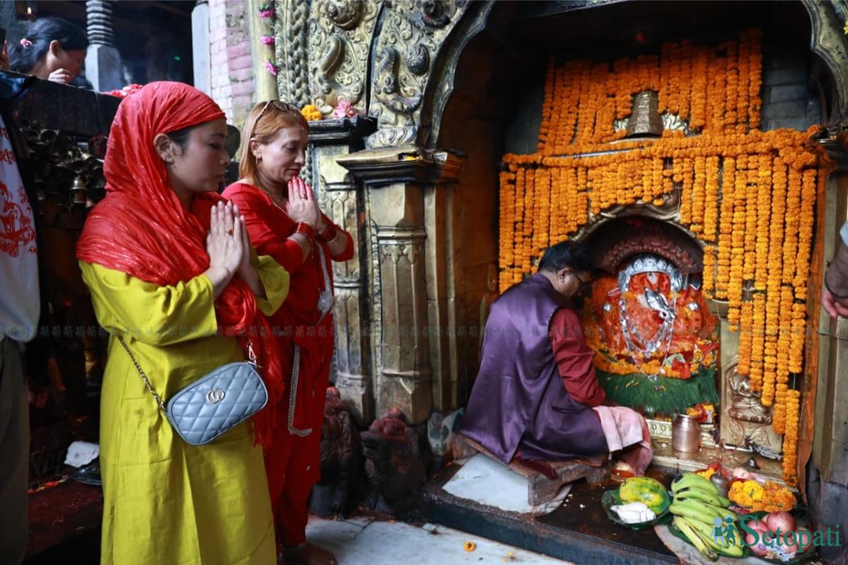 Photos: Nepal Photo Library