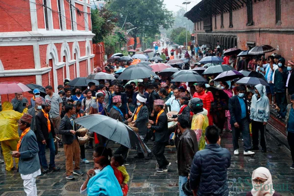 Ganesh-Nepali-Funeral-02.jpg