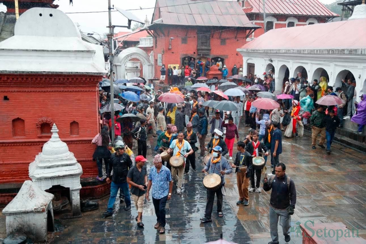 Ganesh-Nepali-Funeral-05.jpg