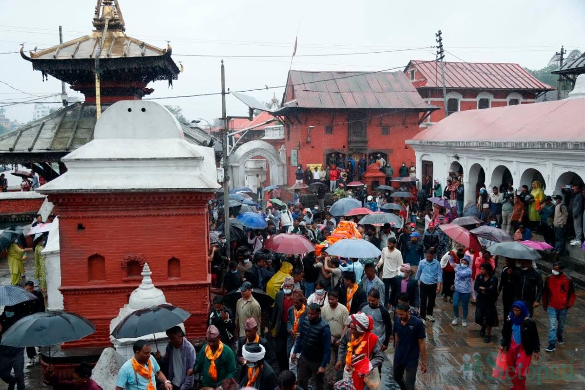 Ganesh-Nepali-Funeral-08.jpg