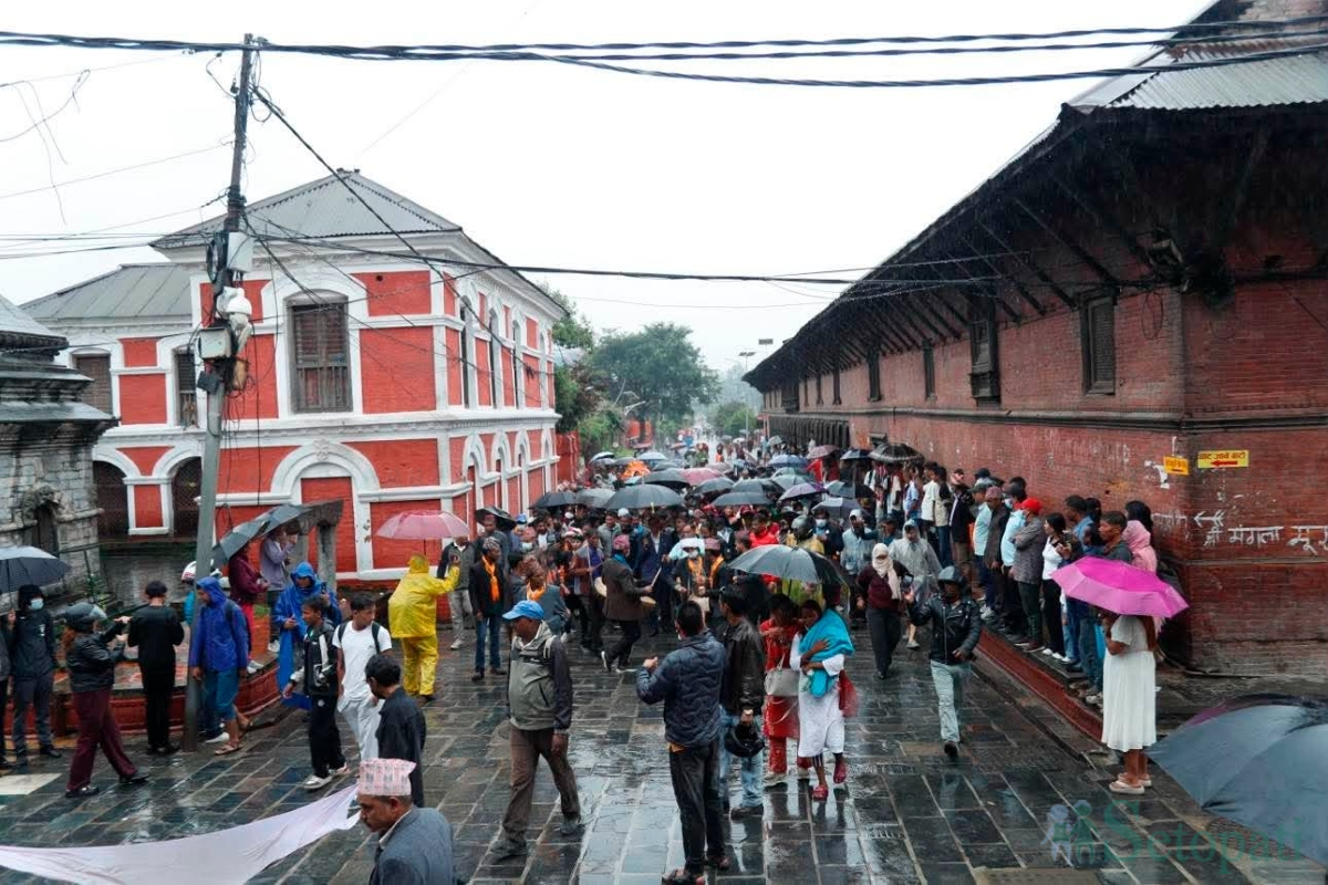 Ganesh-Nepali-Funeral-09.jpg