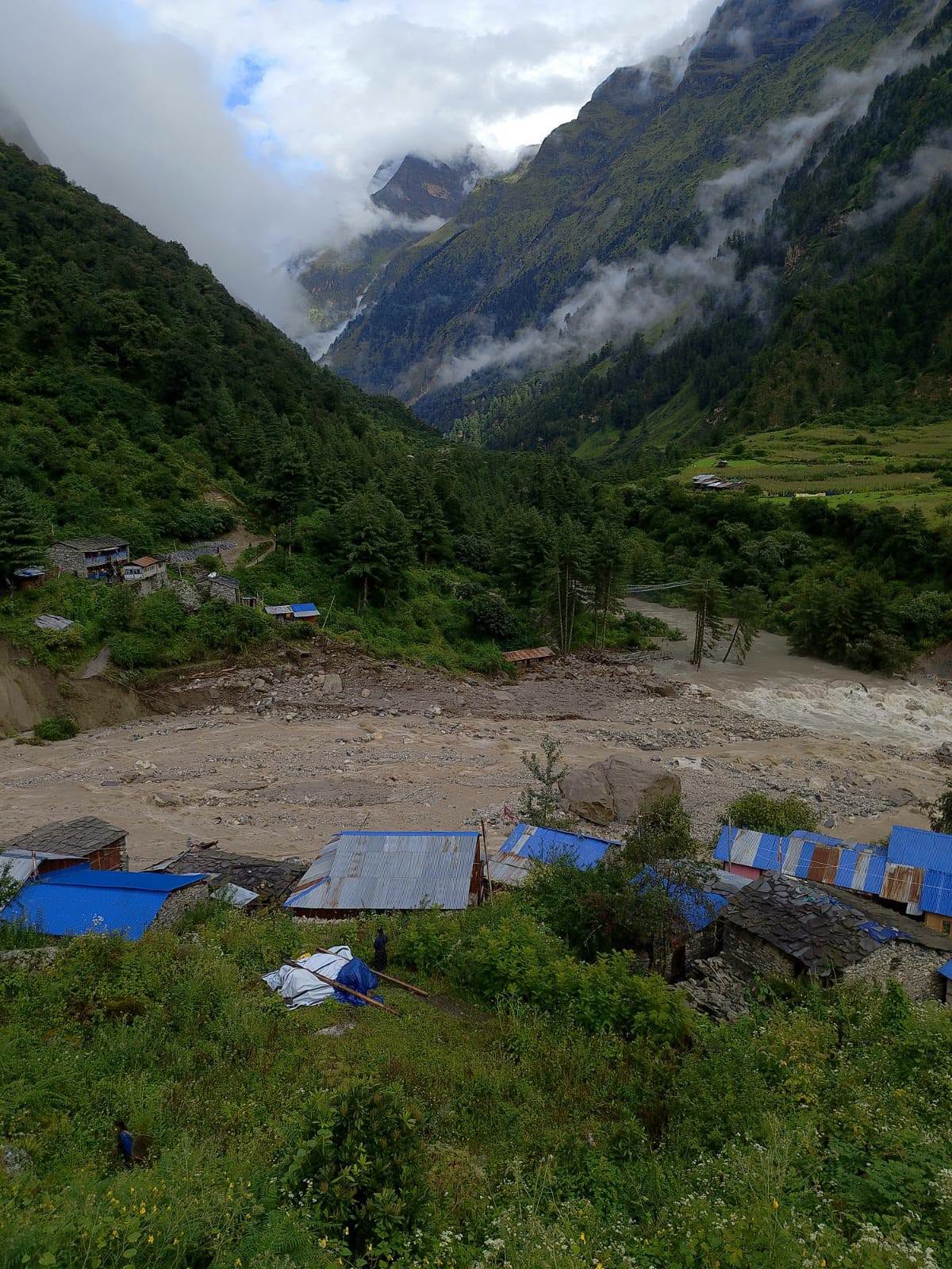 Gorkha-Flood-04.jpg