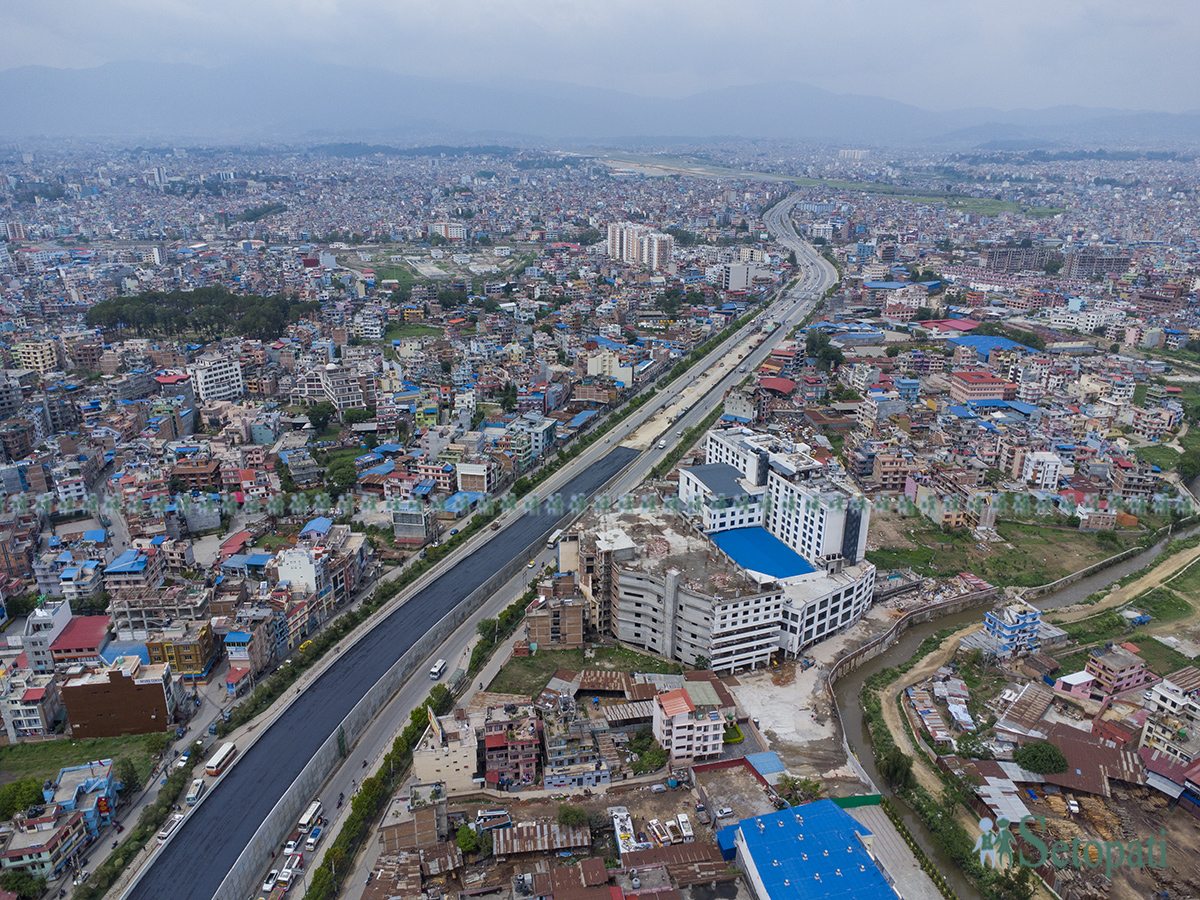 Gwarko-Flyover-02.jpg