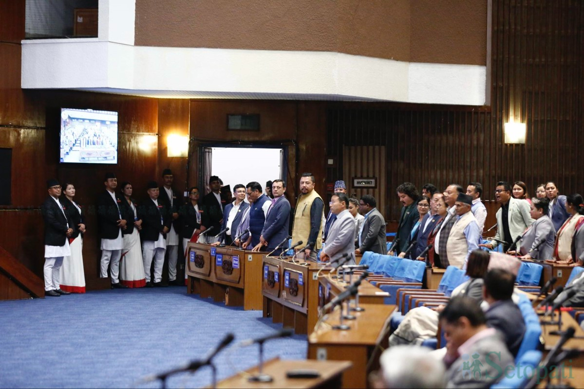 House-Meeting-Postponed-04.jpg