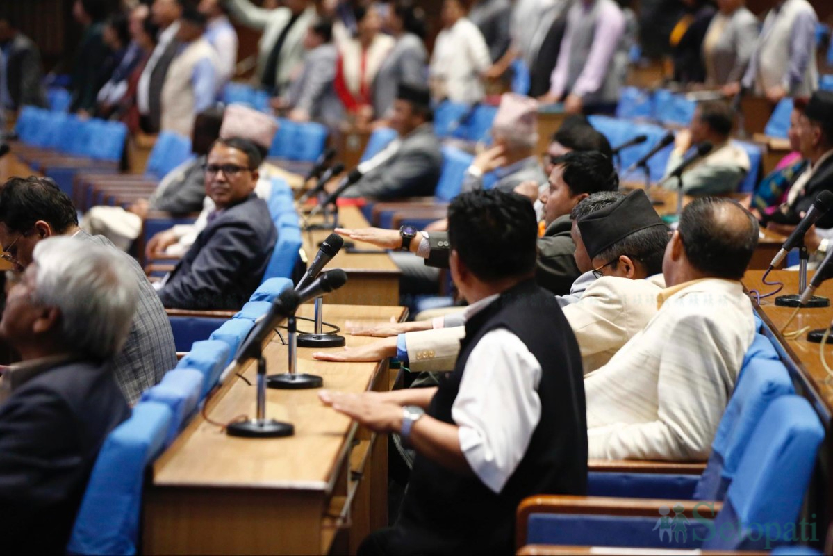 House-Meeting-Postponed-12.jpg