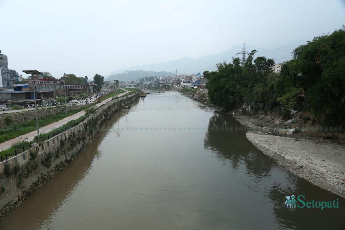 KMC-Bagmati-Dredging-06.jpeg
