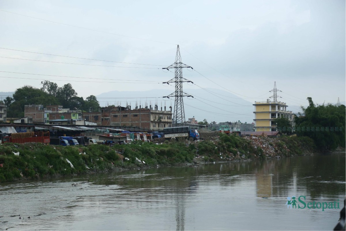 KMC-Bagmati-Dredging-15.jpeg