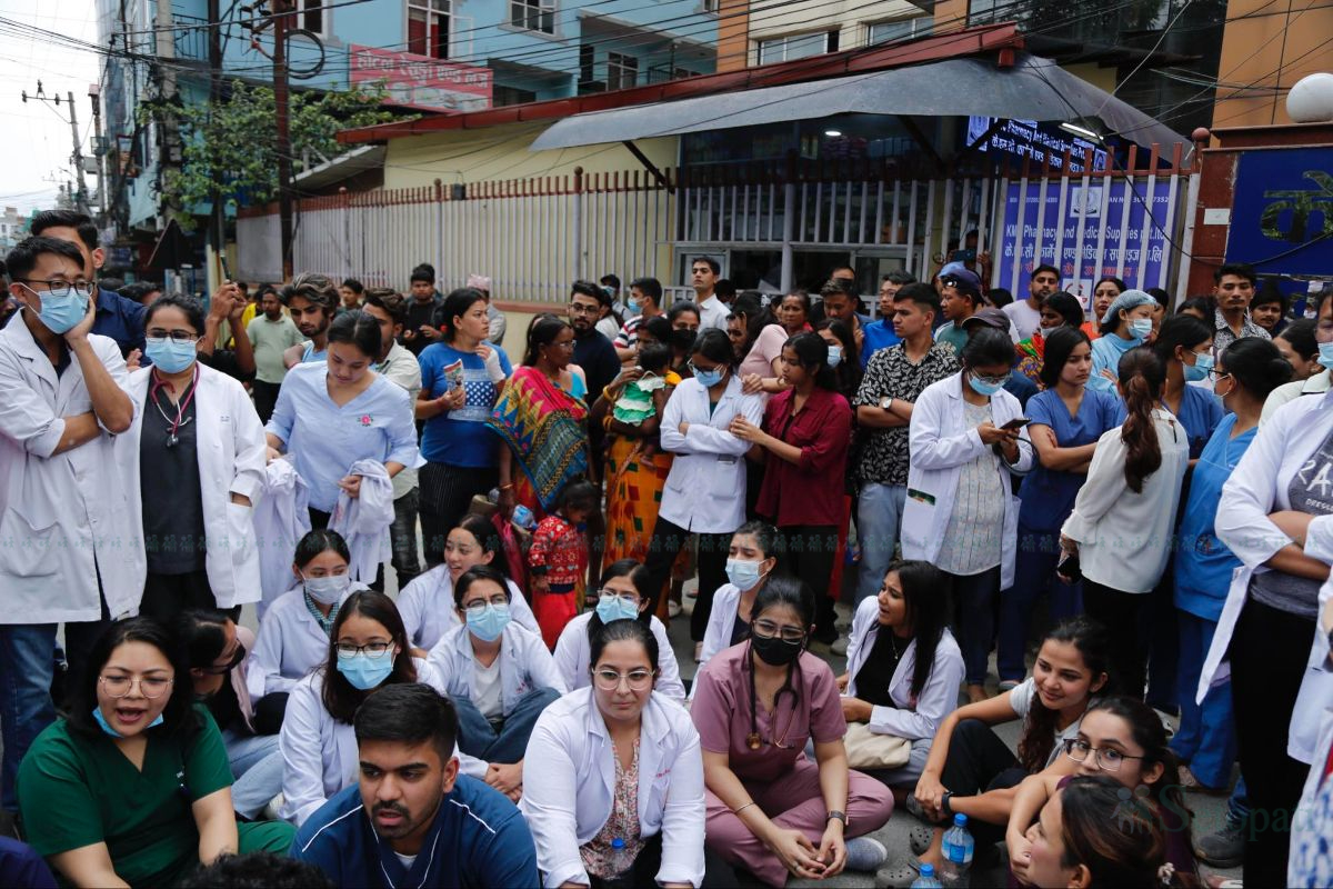 KMC-Doctors-Protest-10.jpg