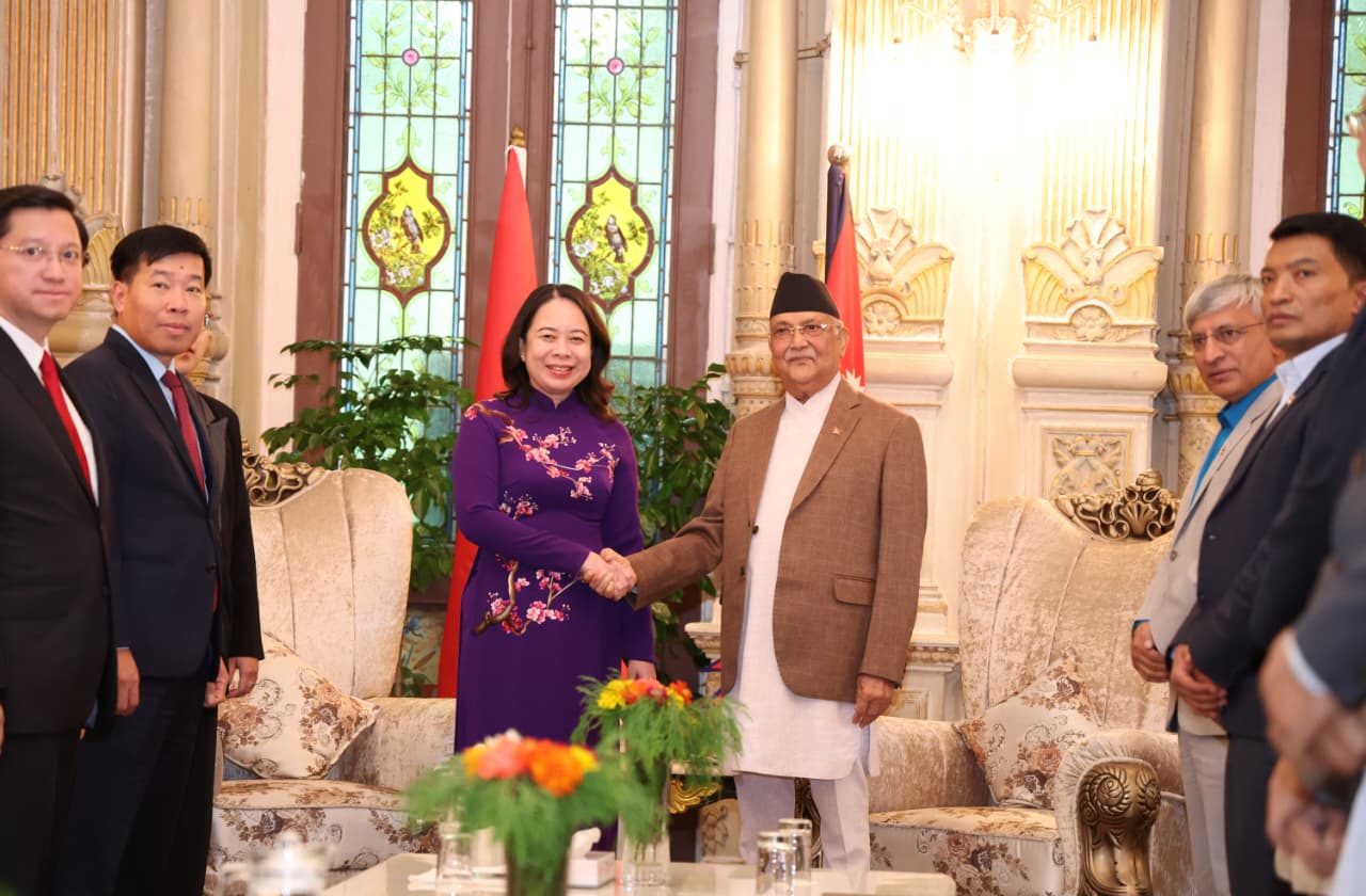 KP-Oli-Vo-Thi-Anh-Xuan-Meeting-03.jpeg