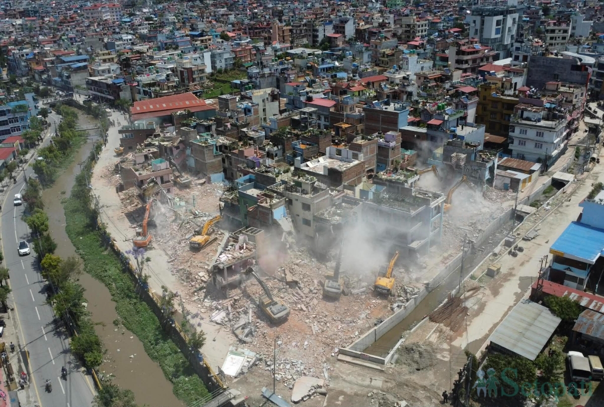 Kapan-Demolition-09.jpg