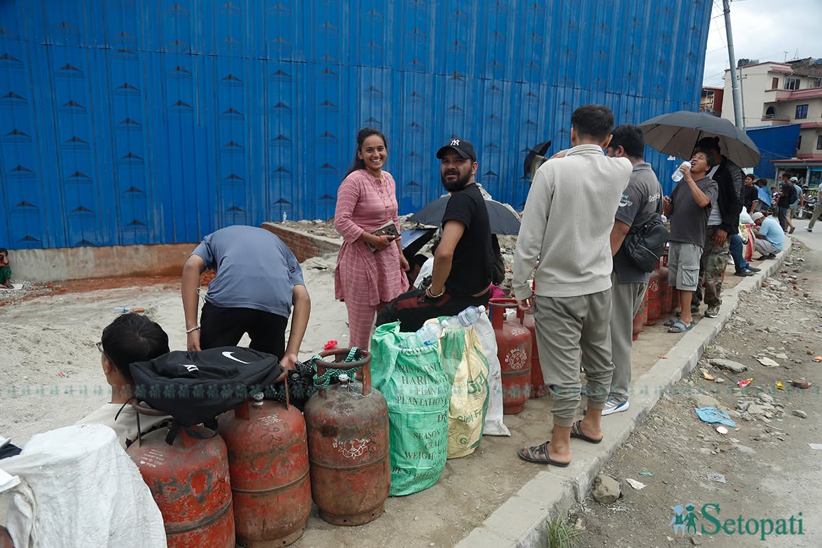 Kathmandu-Cooking-Gas-Shortage-08.jpg
