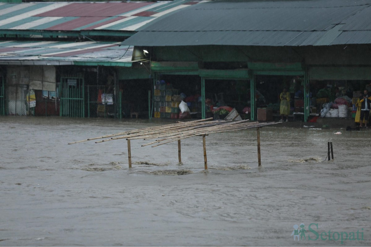 Balkhu-Market-Flood-11.jpg