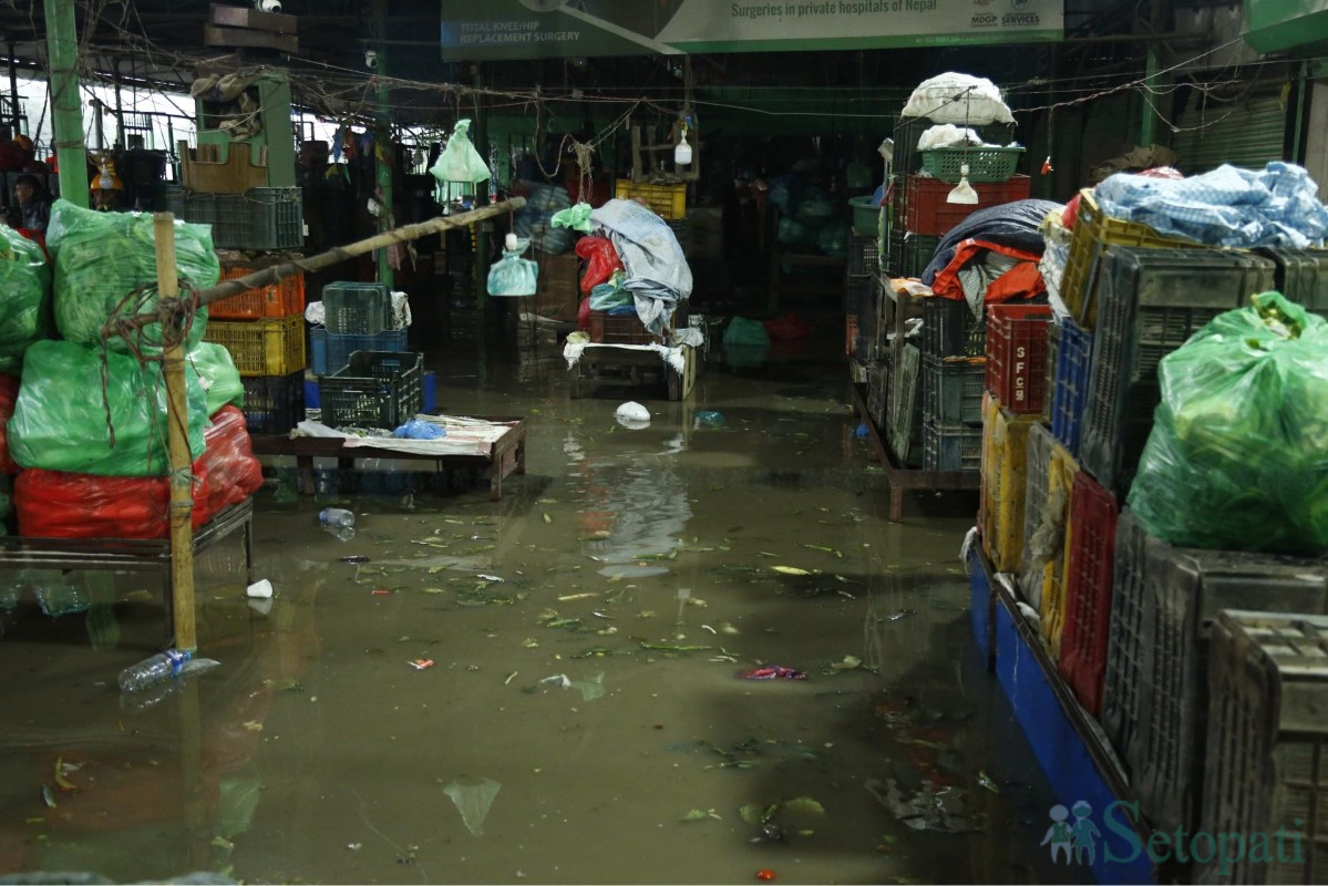 Balkhu-Market-Flood-13.jpg