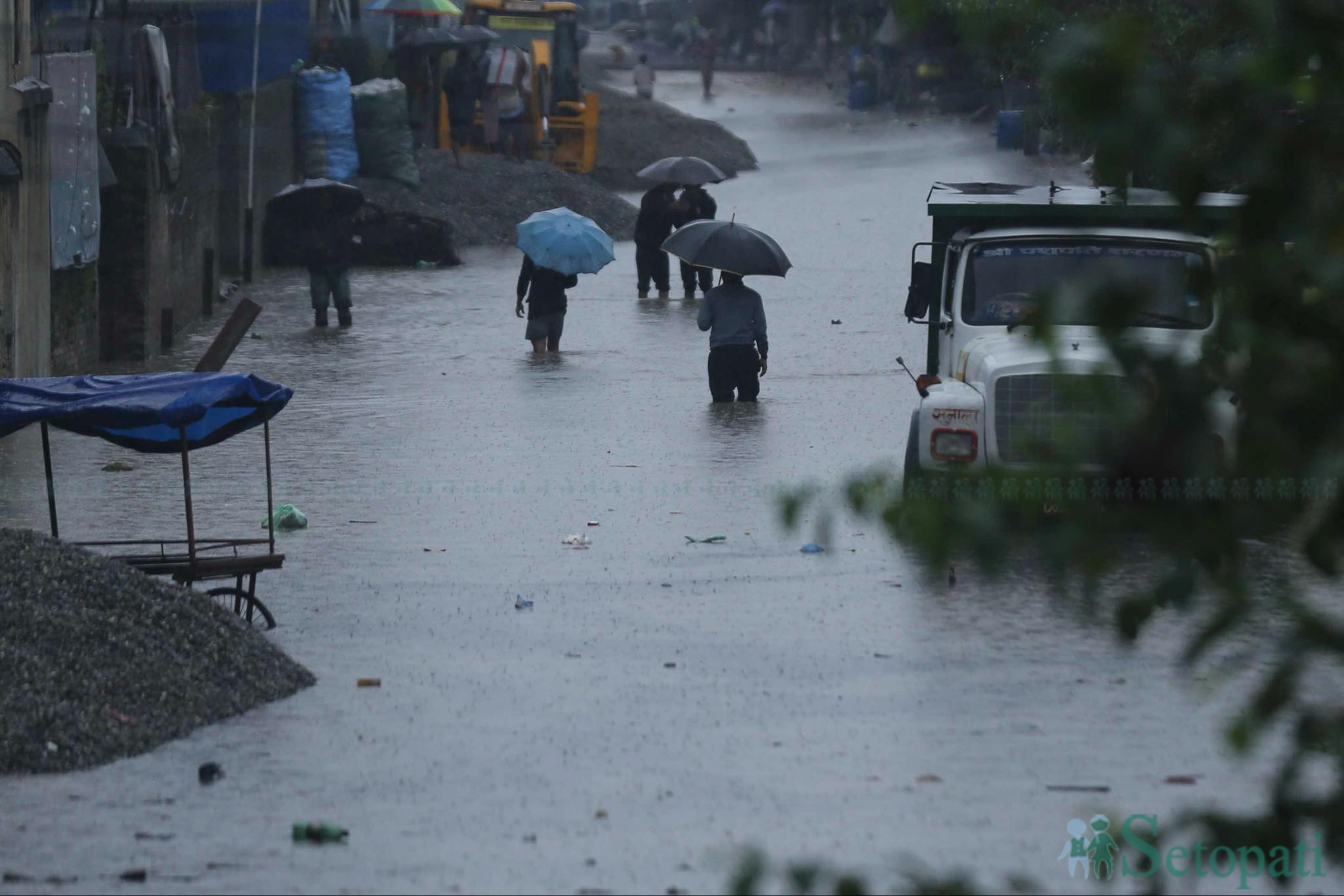 Kathmandu-Riverside-Flood-03.jpg