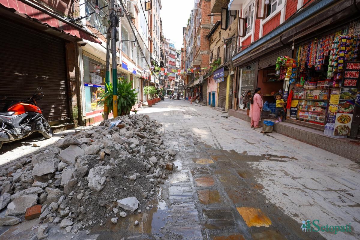 Kathmandu-Road-Repair-15.jpeg