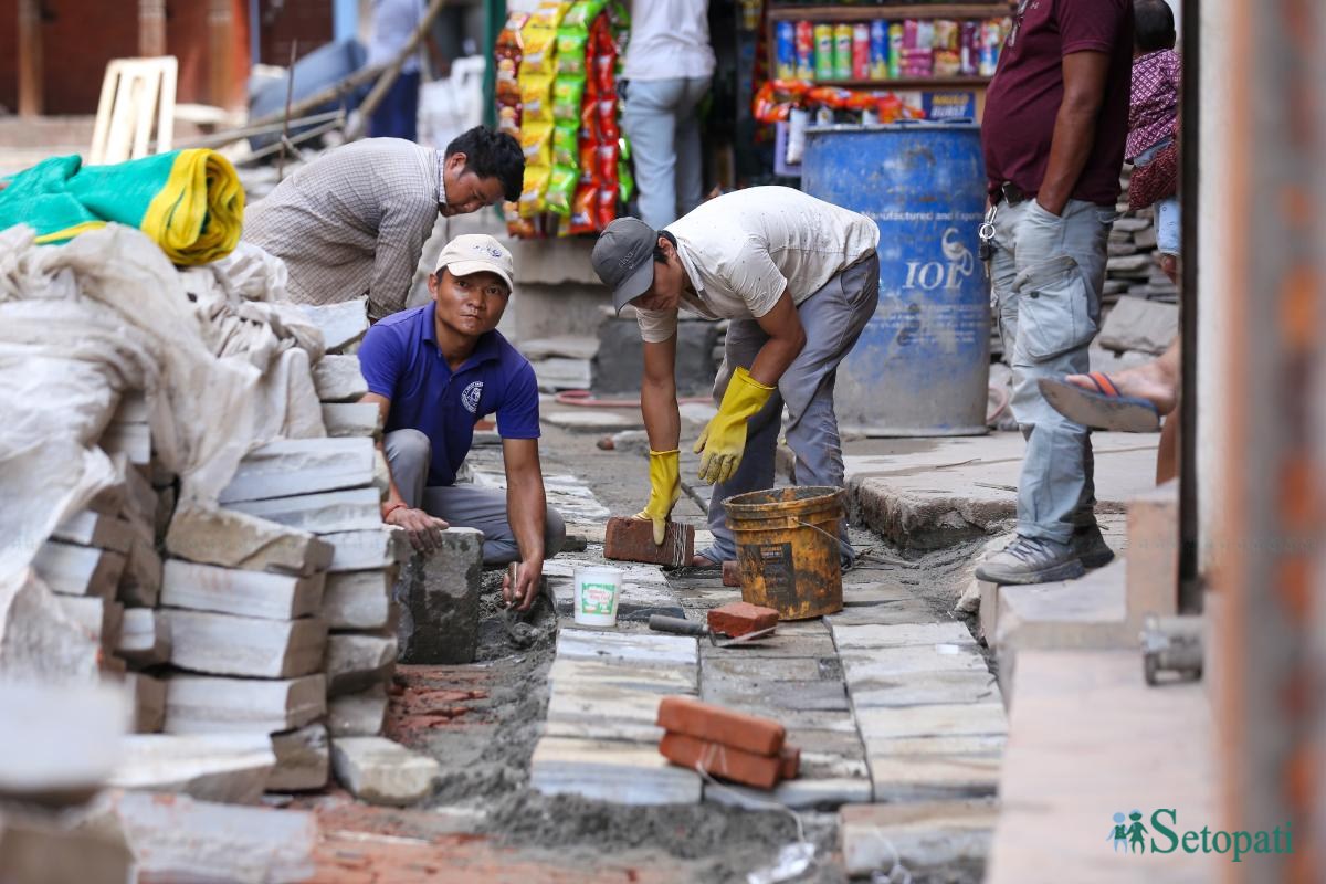 Kathmandu-Road-Repair-16.jpeg