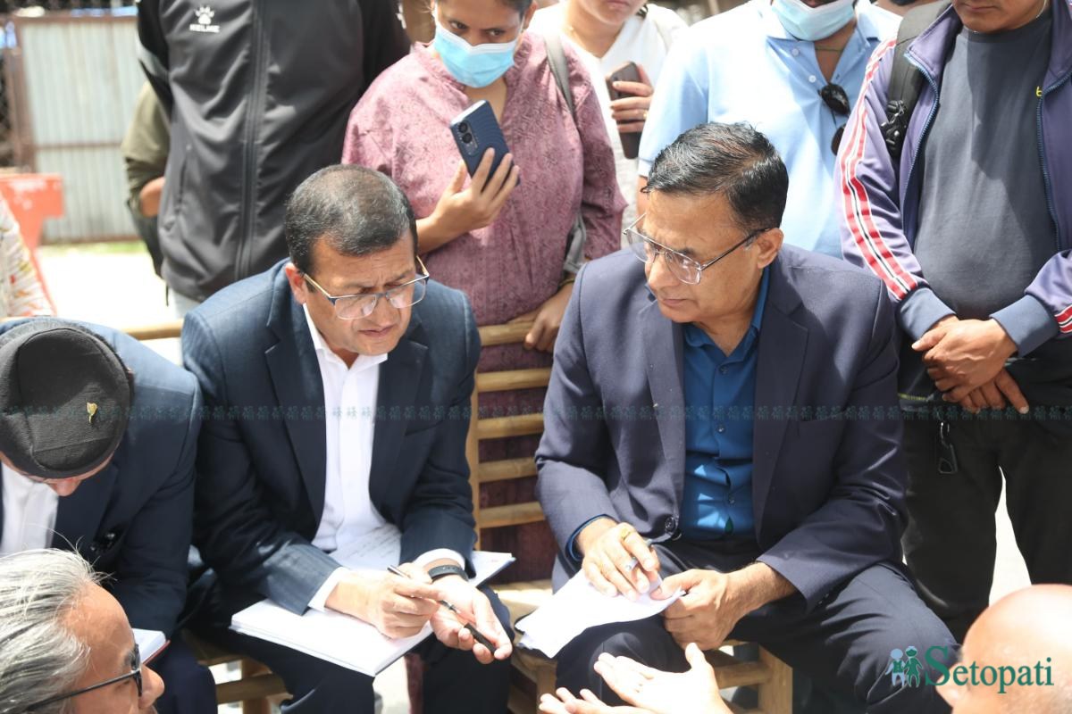 Khotang-Mayor-Govt-Team-03.jpeg