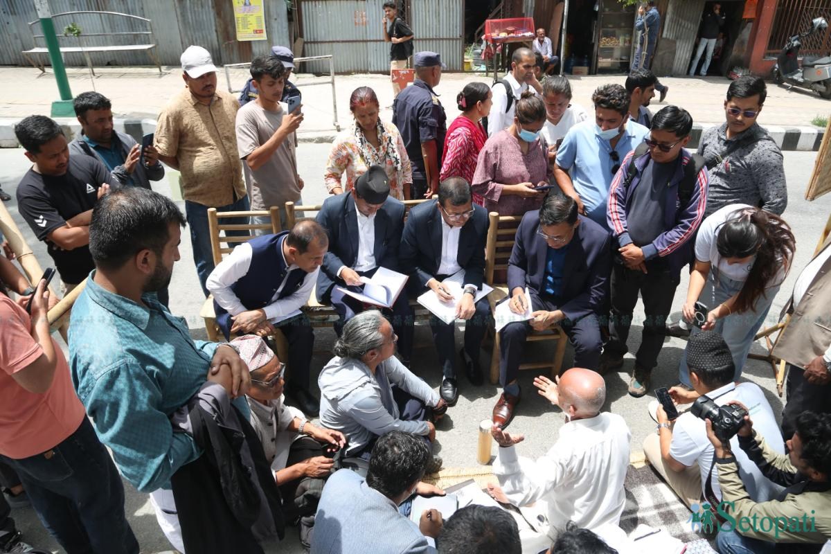 Khotang-Mayor-Govt-Team-04.jpeg