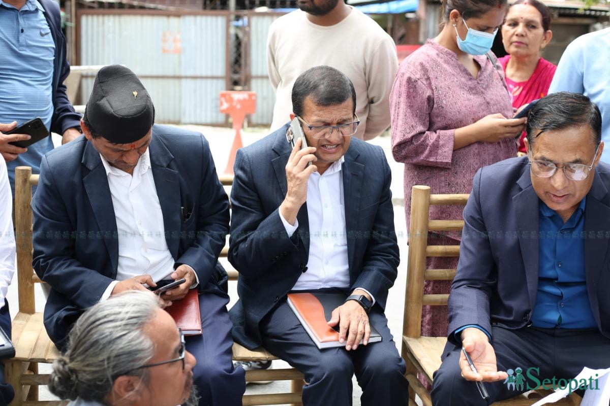 Khotang-Mayor-Govt-Team-06.jpeg