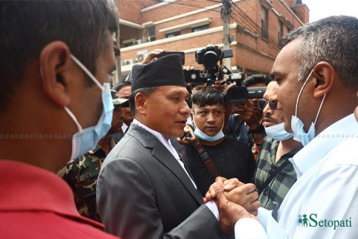 Photos: Nepal Photo Library
