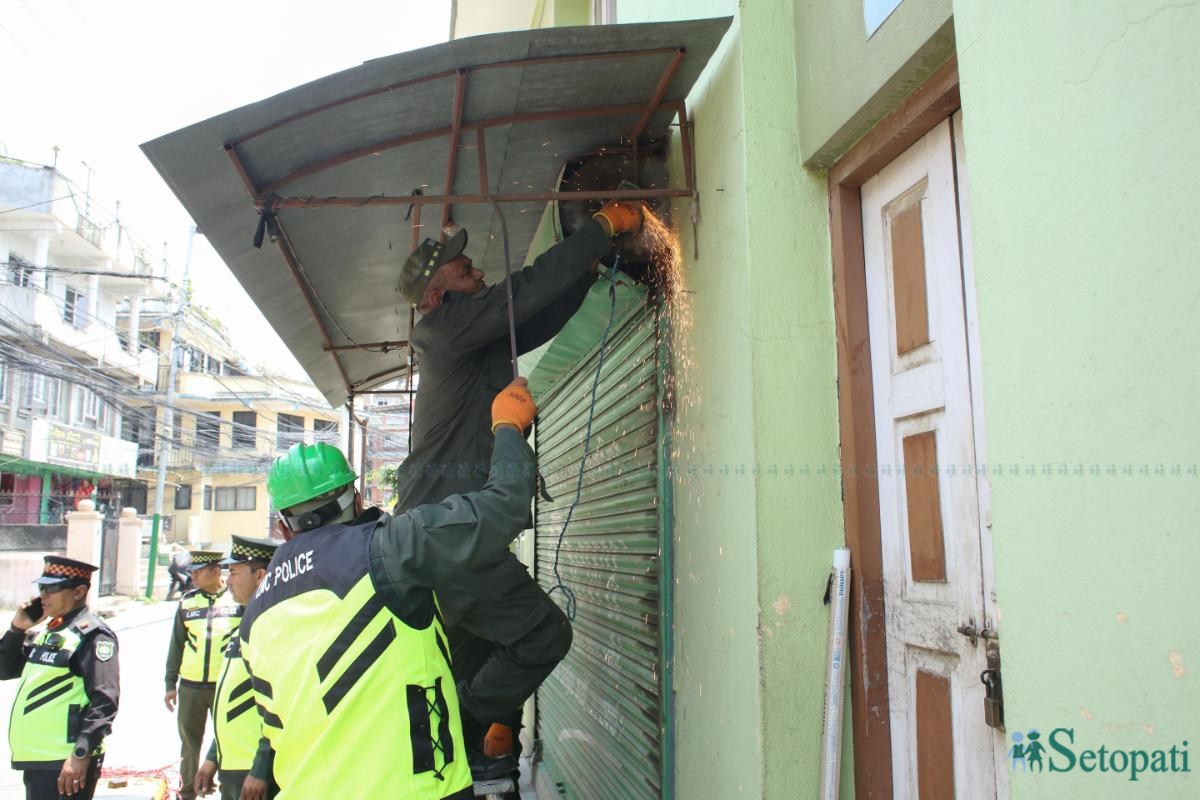 LMC-Demolishes-Structures-11.jpeg
