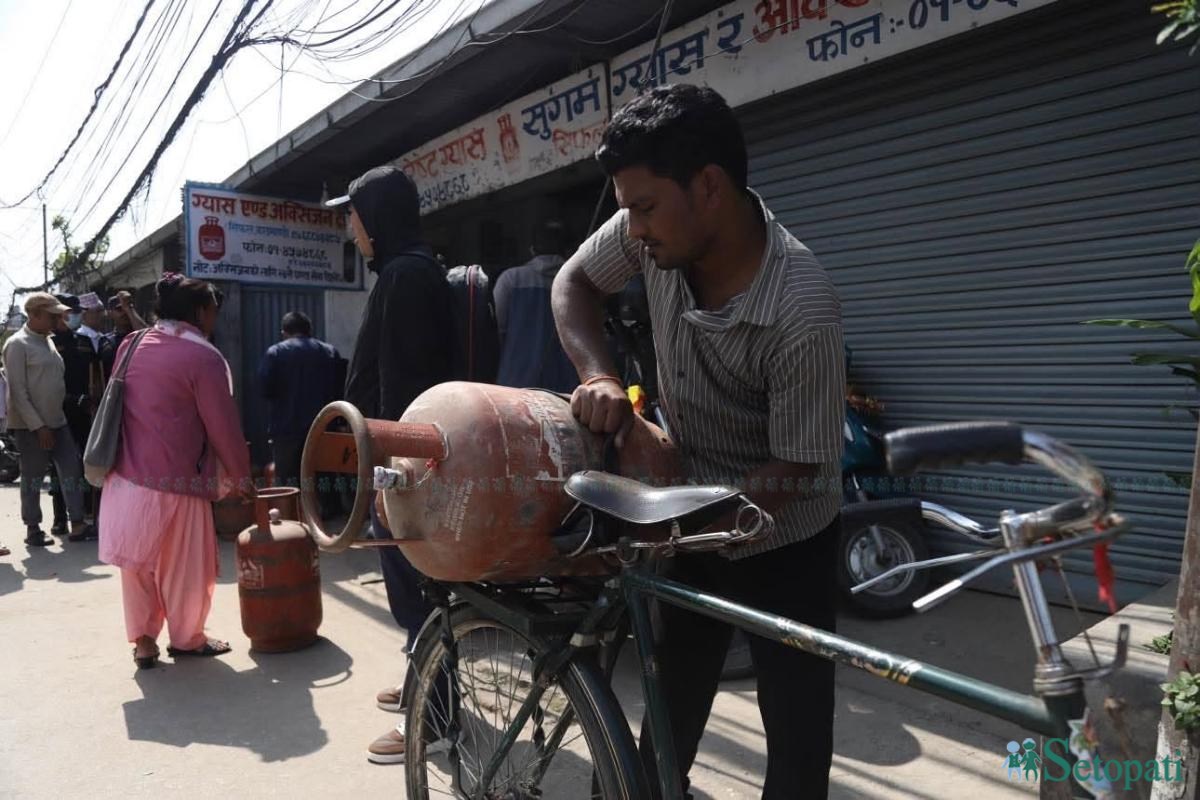 LPG-Queue-Sifal-13.jpeg