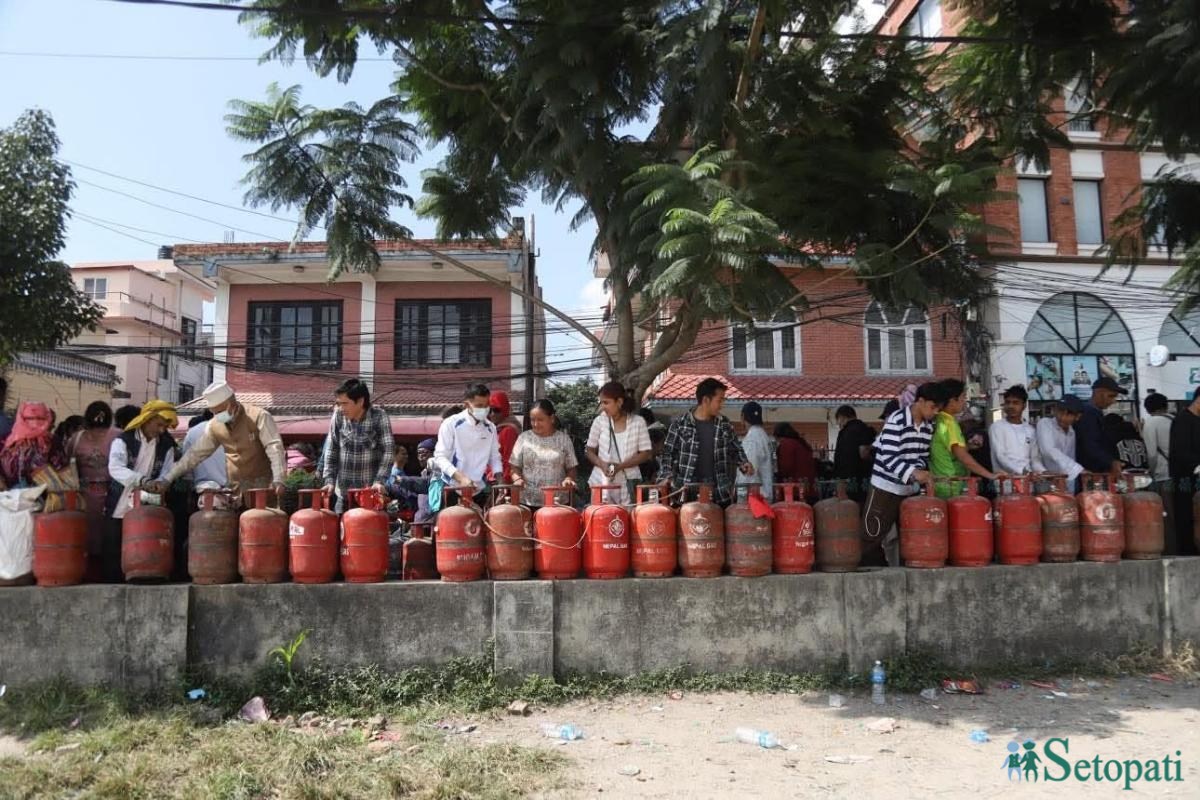 LPG-Queue-Sifal-15.jpeg